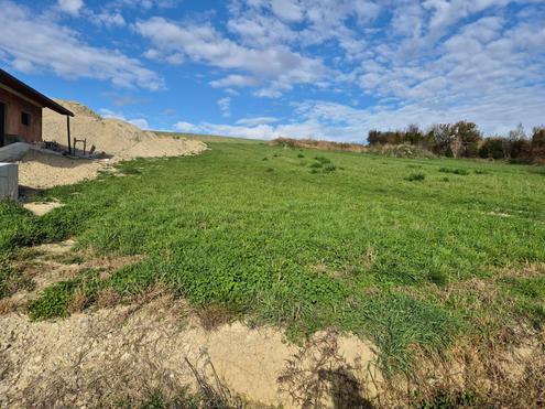 BAUGRUND IN SCHÖNER SÜDLAGE NÄHE NEULENGBACH