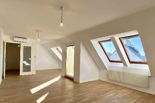 Wohnzimmer 2