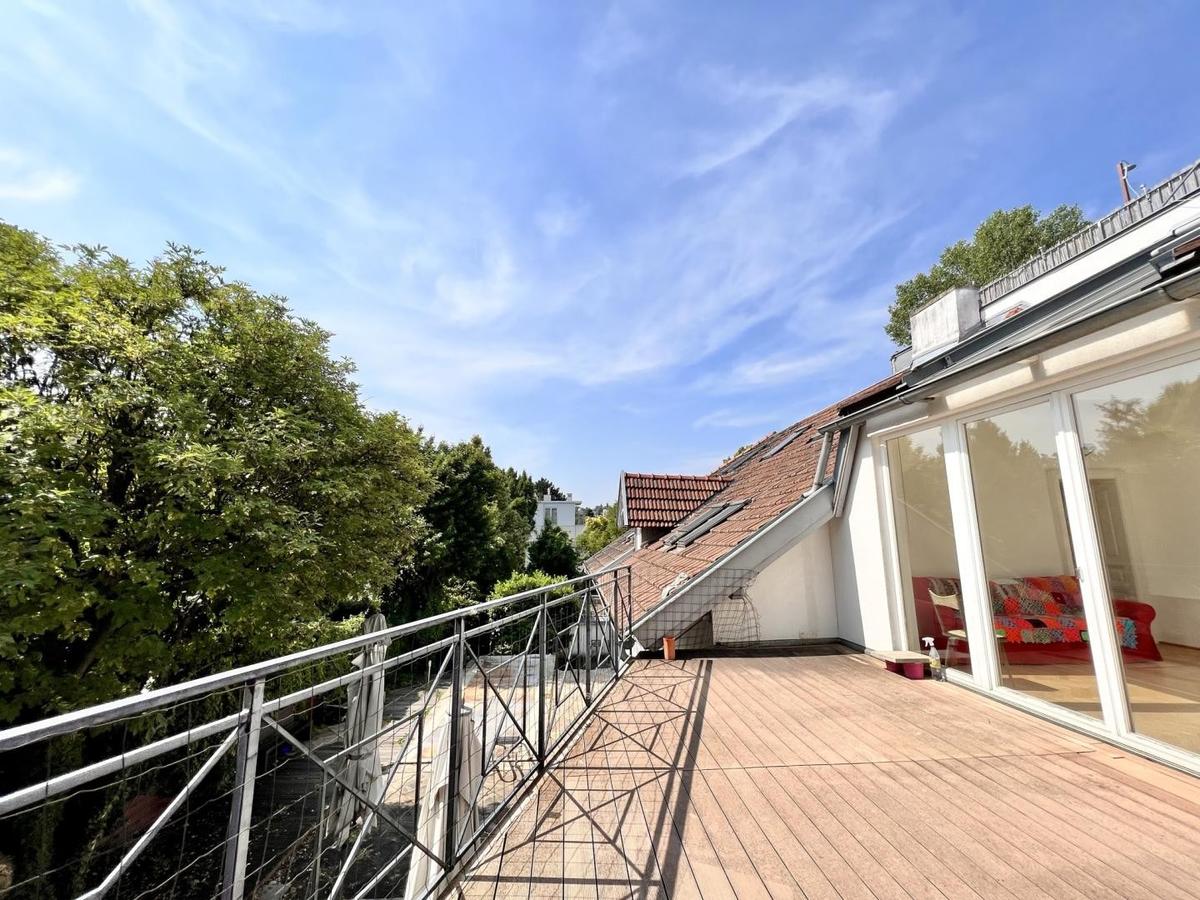 Terrasse im Dachgescho