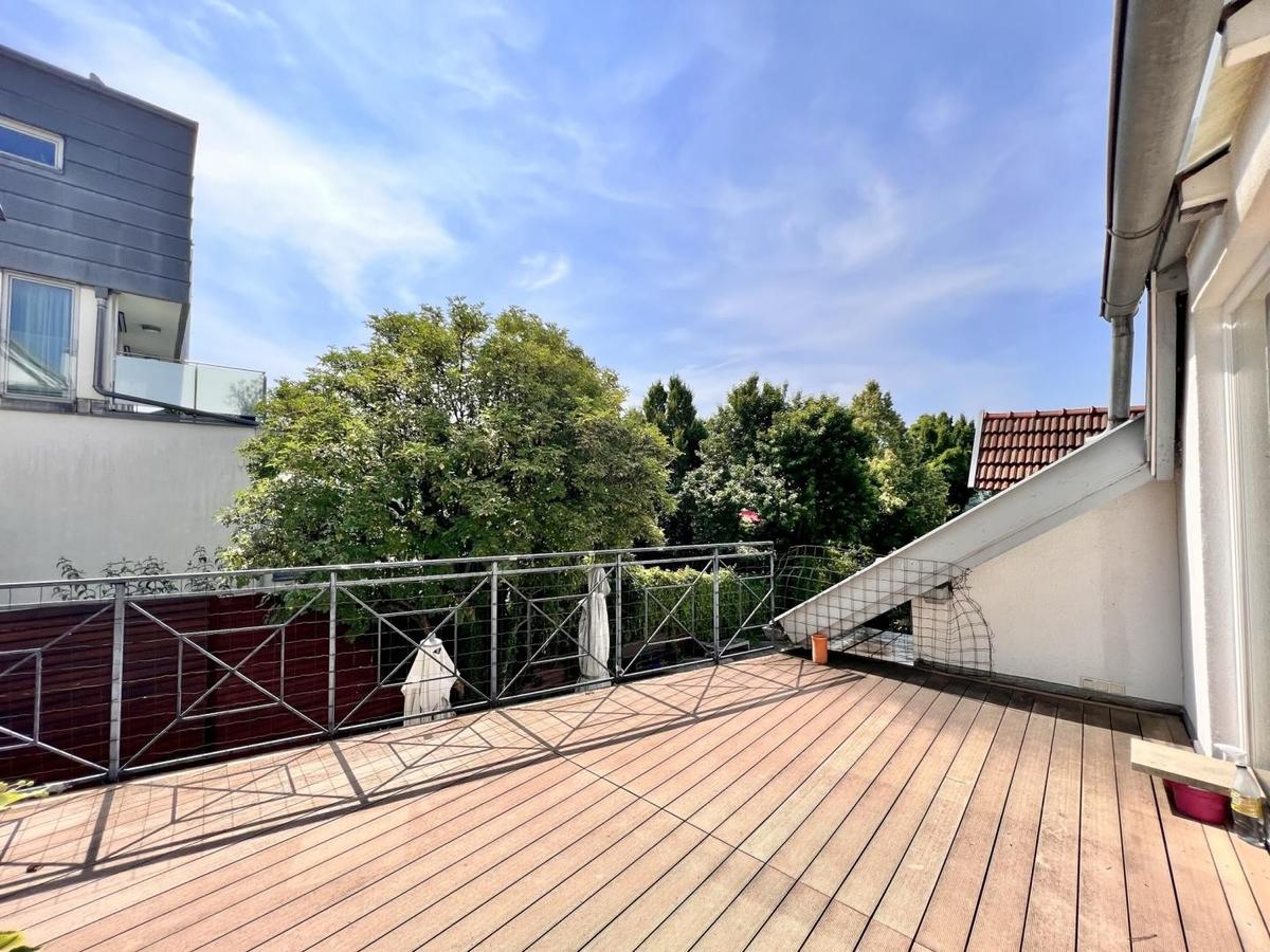 Terrasse im Dachgescho