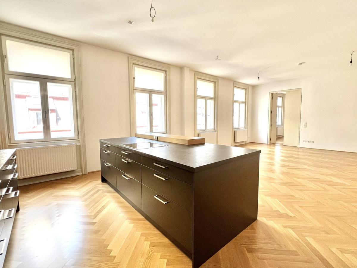Wohnzimmer & Kche