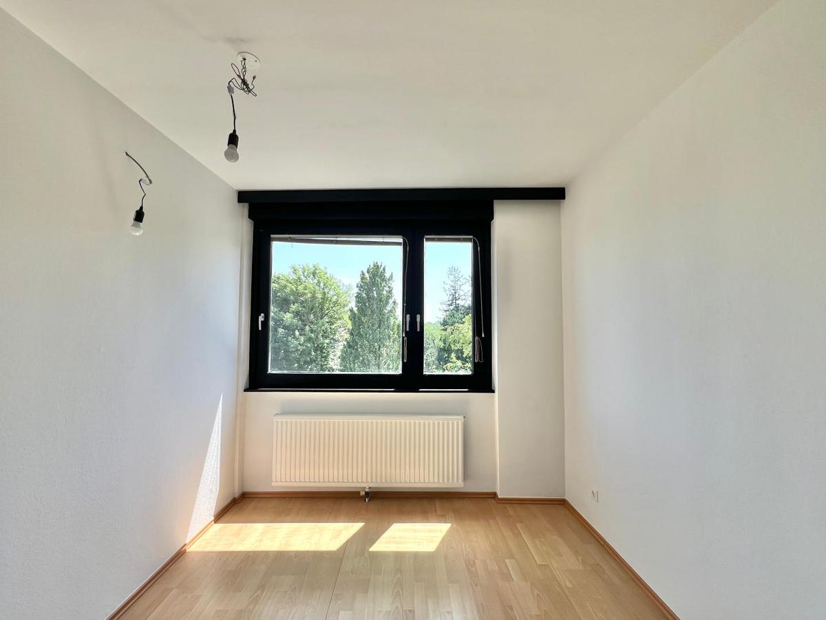 Schlafzimmer 3