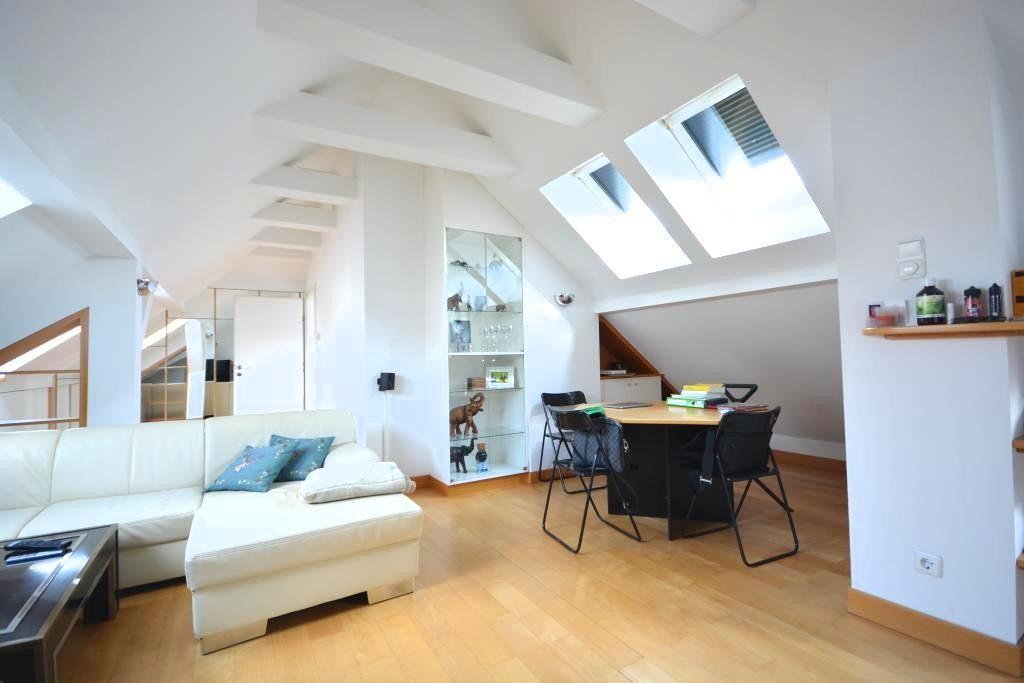 Wohnzimmer (Dachgescho)