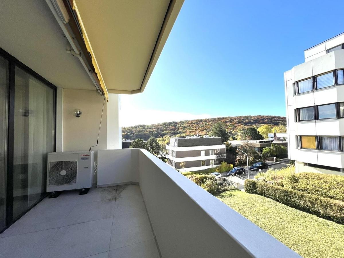 West-Terrasse mit Fernblick