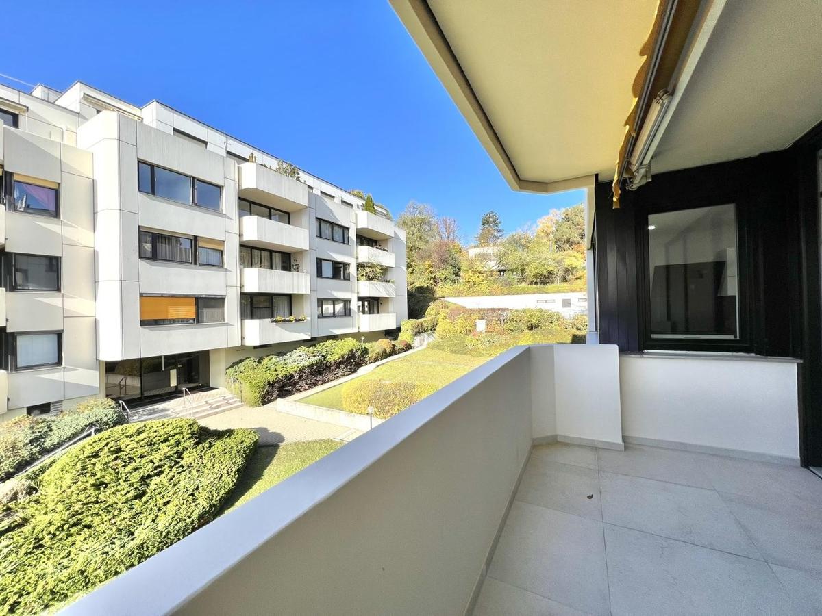 West-Terrasse mit Fernblick