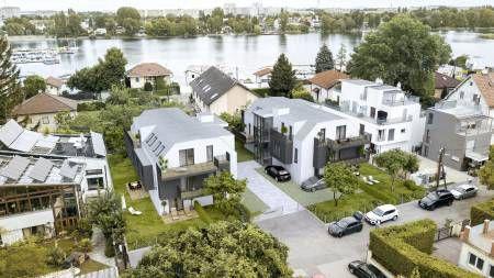 "Luxury living near Alte-Donau"