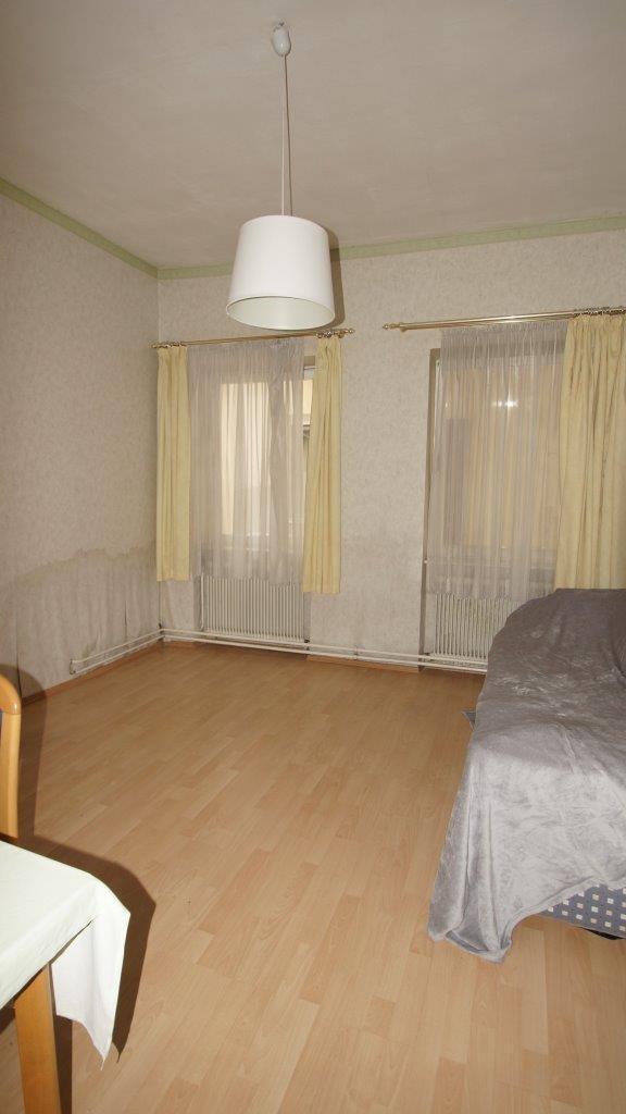 11 Schlafzimmer