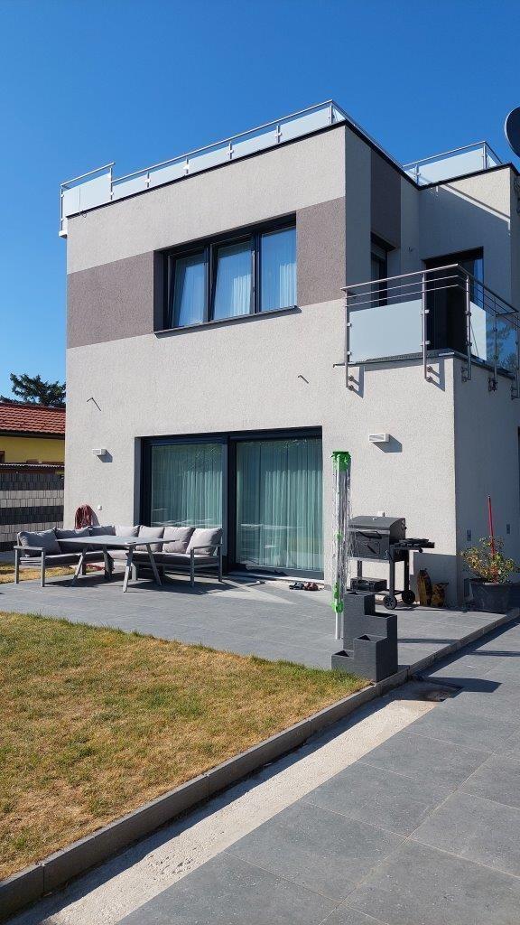 42 Haus mit Terrasse