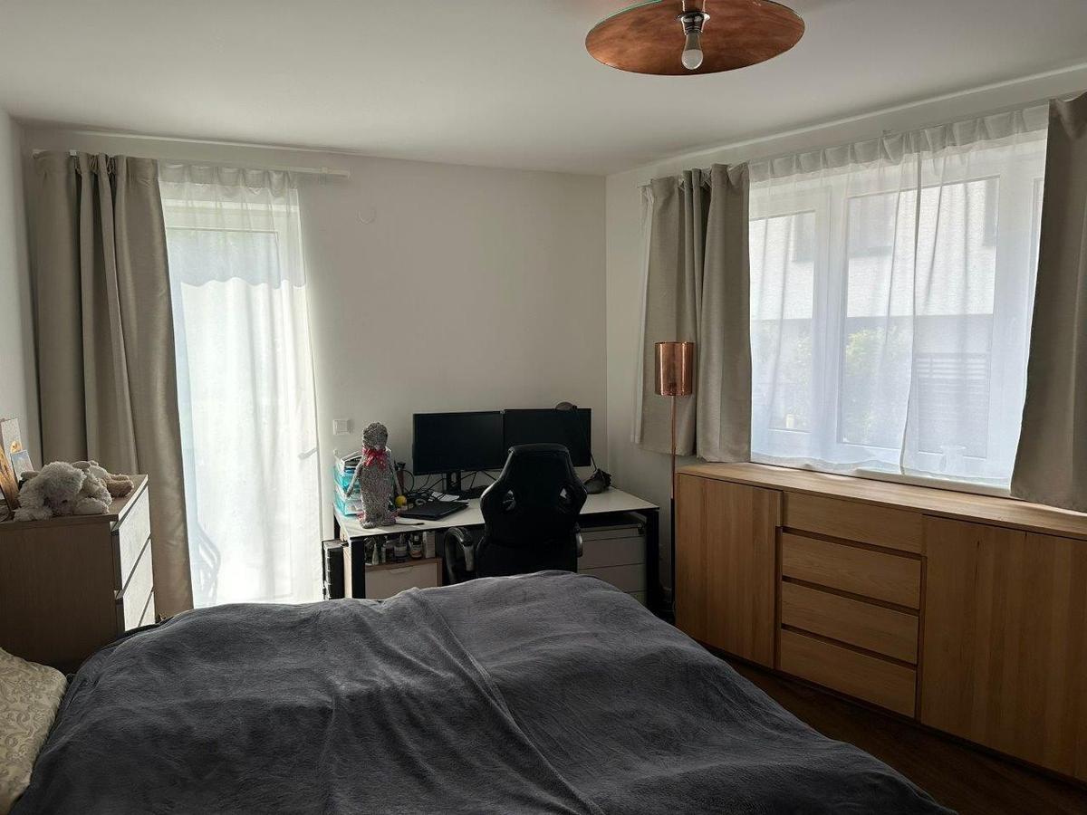 10 Schlafzimmer 2700