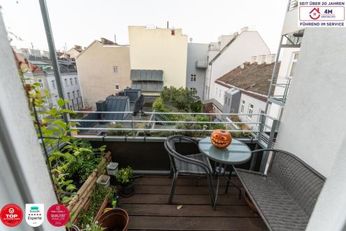 Großzügige 2 Zimmer Wohnung mit charmantem Balkon