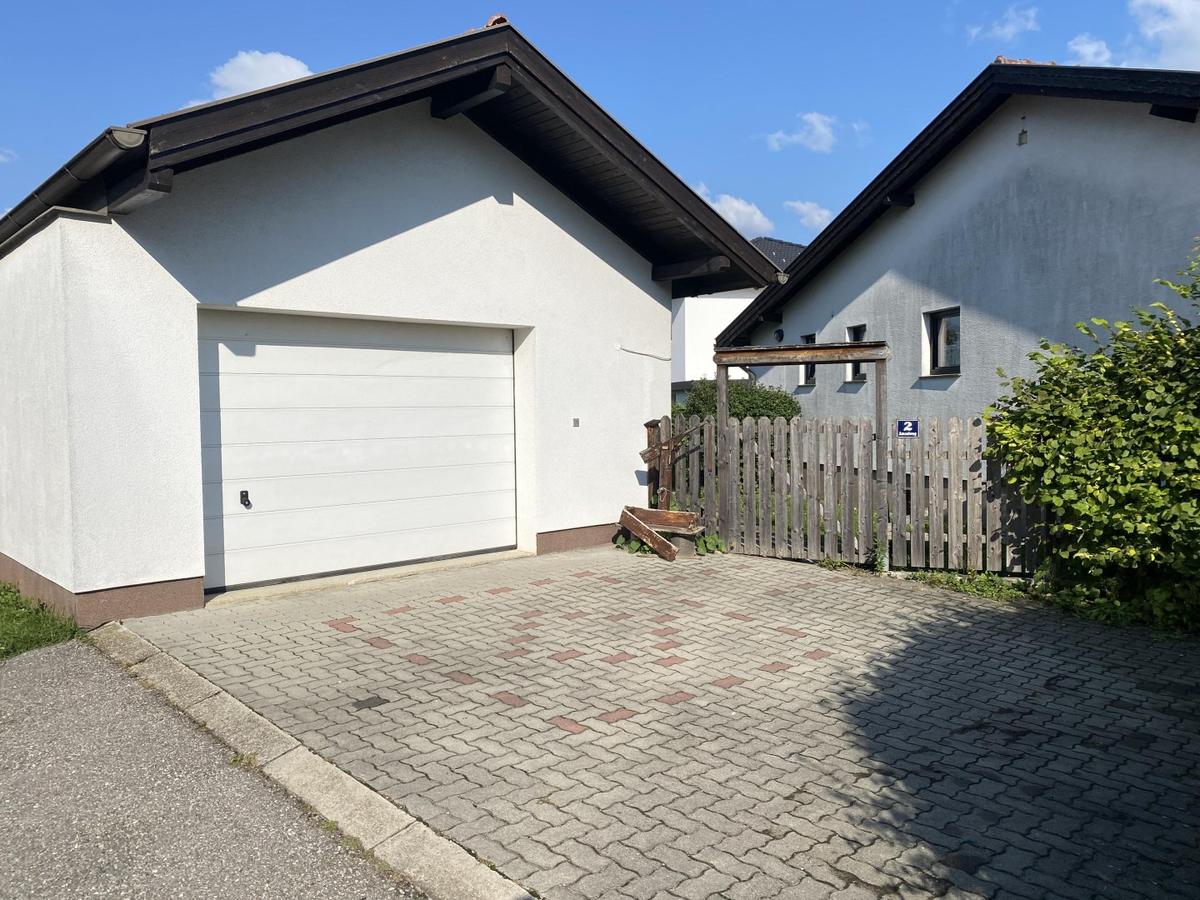 15 Garage und Abstellpltze