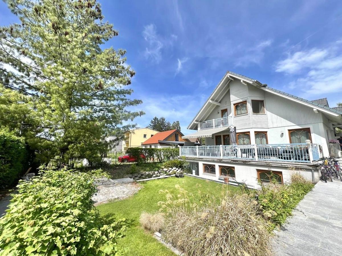 Haus & Vorgarten