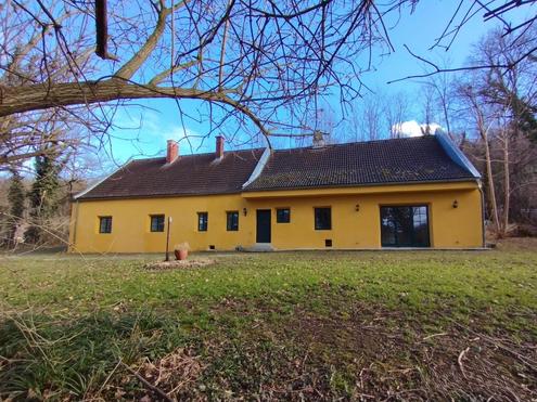 PROVISIONSFREI! Landhaus mit viel Platz und Blick zur Burg