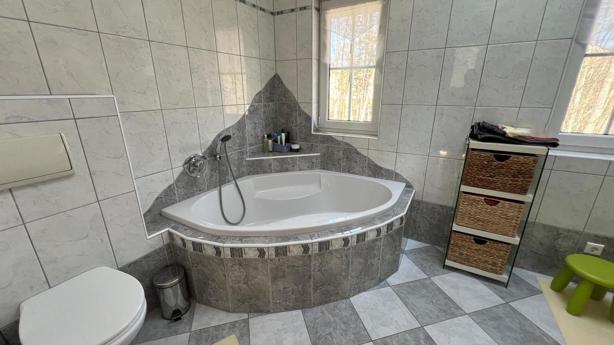 Badezimmer Teilbereich - noch bewohnt