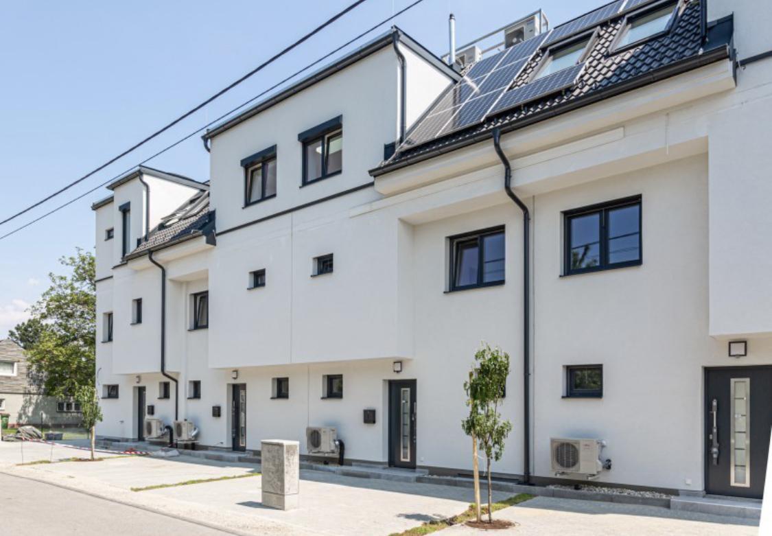 Gesamtansicht auen Straenseitig