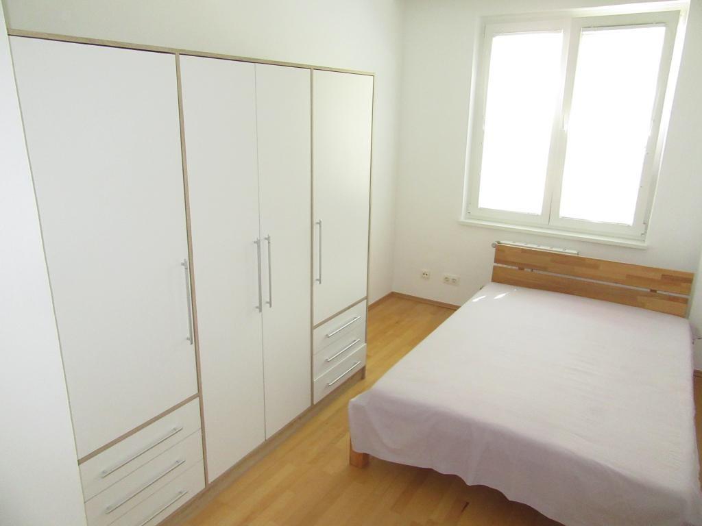 04 Schlafzimmer 12m