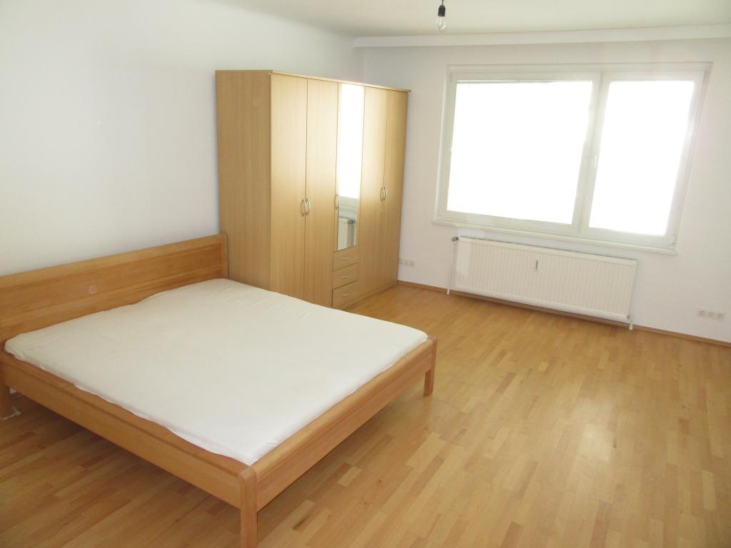 09 Schlafzimmer 25m