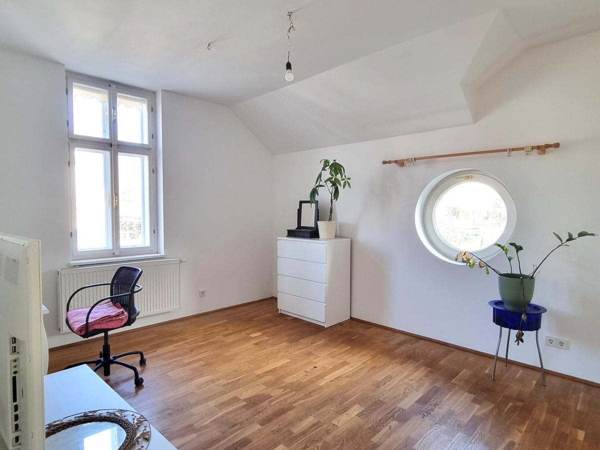 Zimmer 1