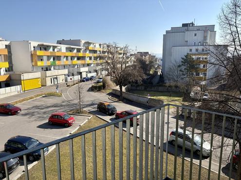 "Lichtdurchflutete 2-Zimmerwohnung in Tulln an der Donau"