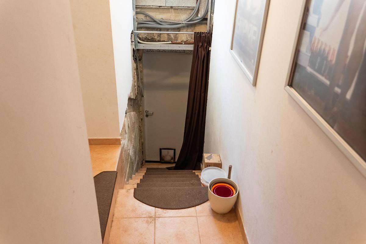 23 Stiegenabgang zum Keller