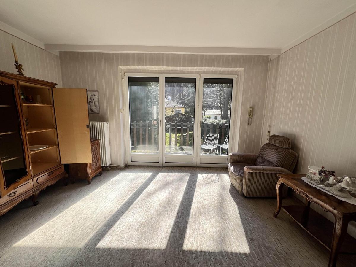Wohnzimmer b