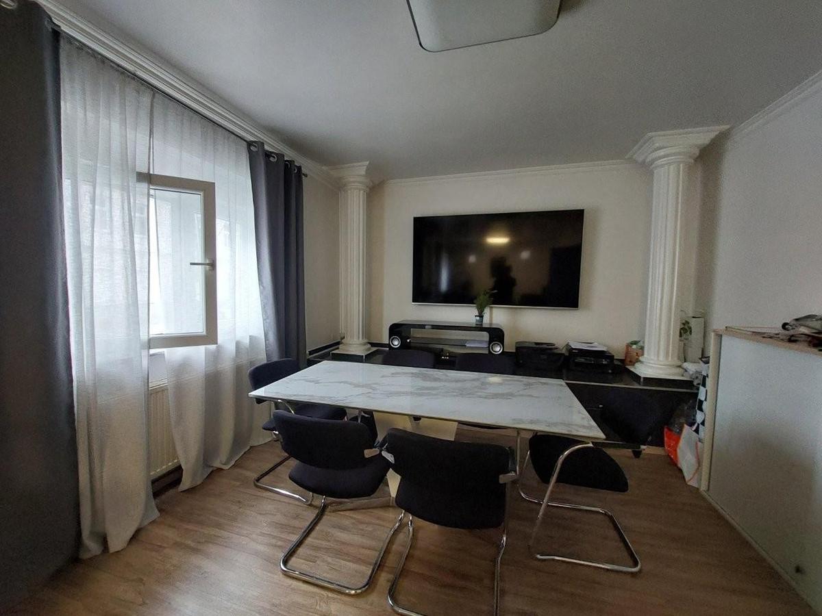 4 Wohn-Ess-Zimmer 1220