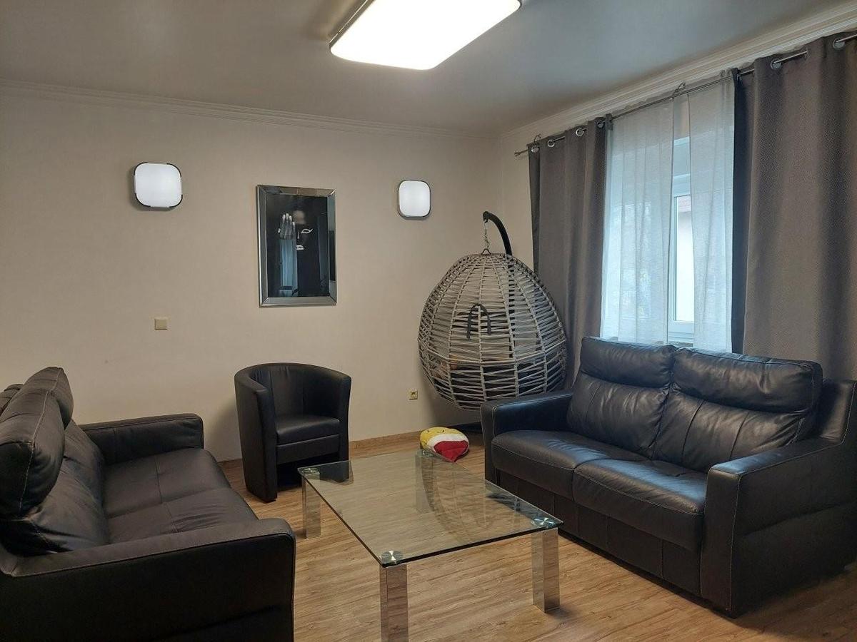 12 Wohnzimmer 1220