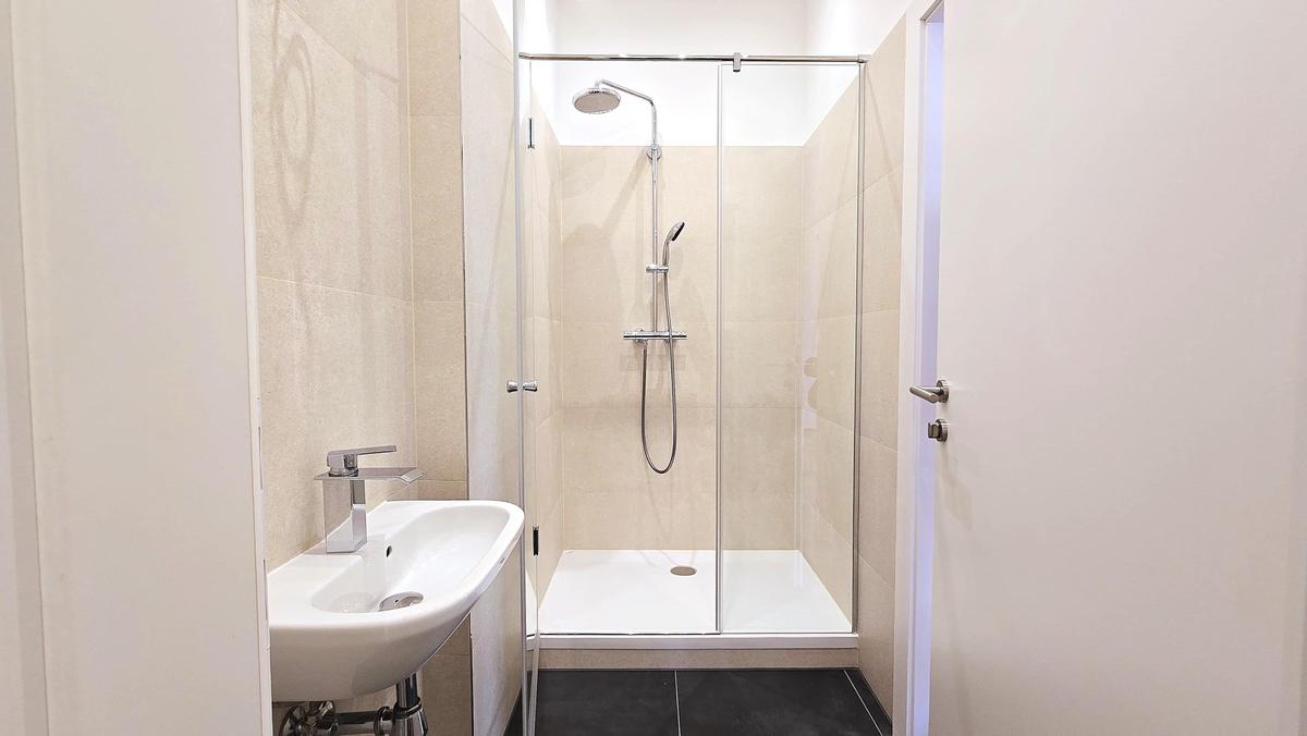 Badezimmer 1