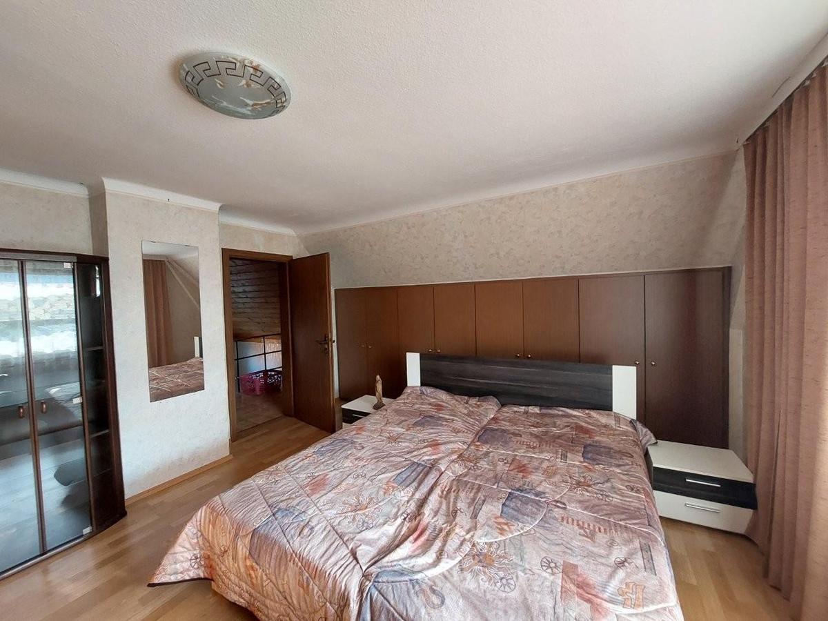 7 Schlafzimmer 1 DG