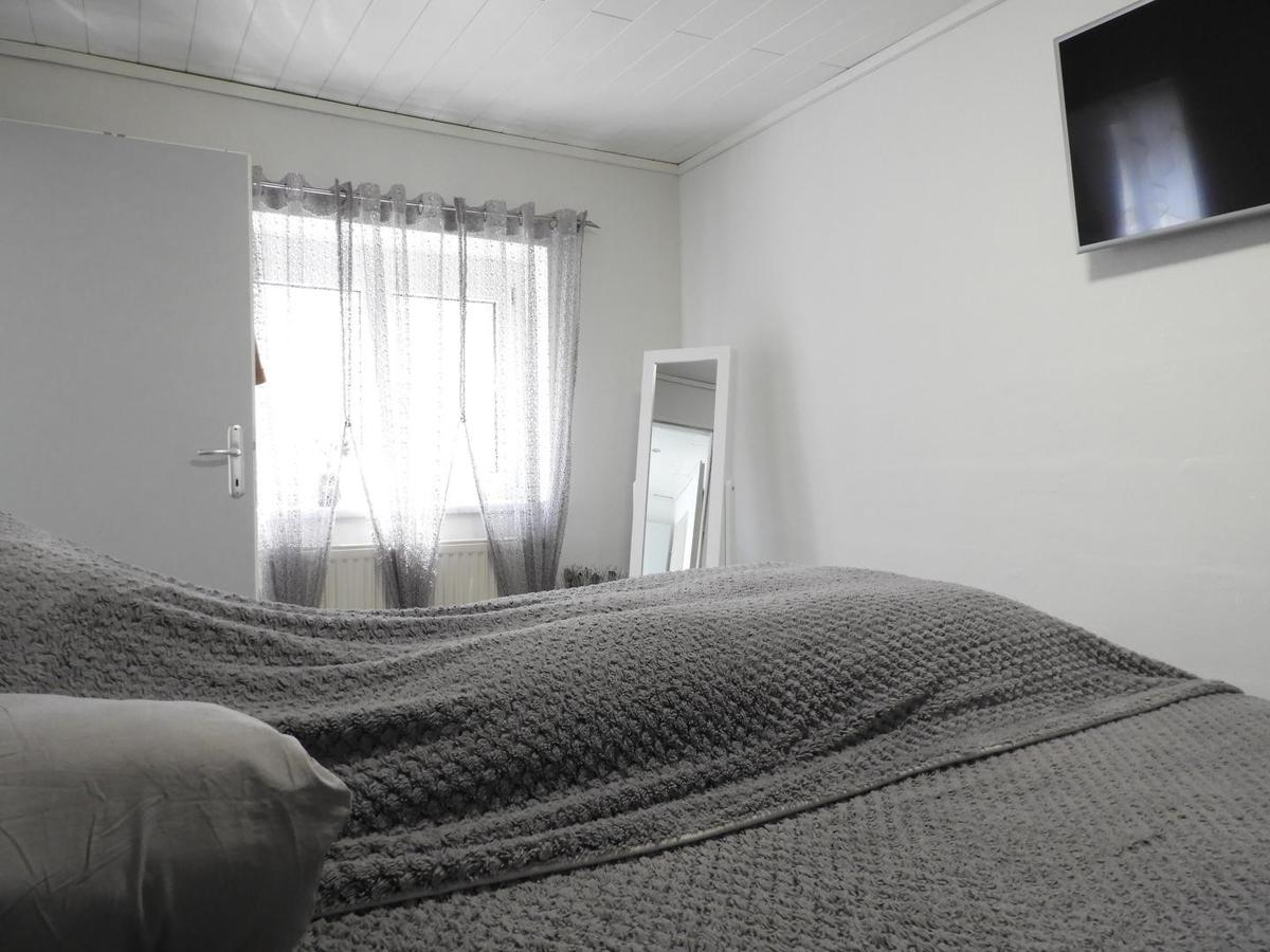 Schlafzimmer_1_3