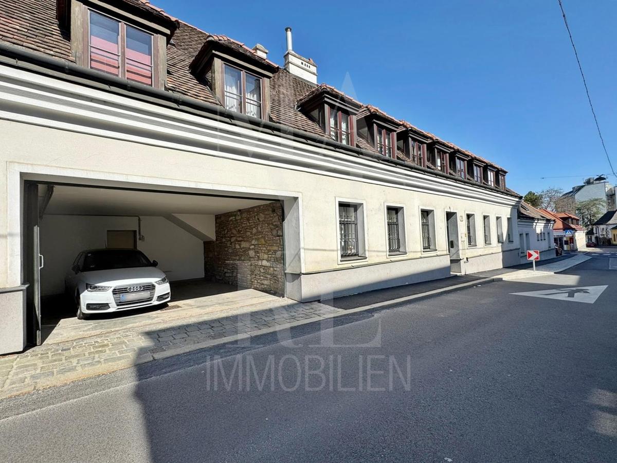 Haus/Garagenplatz (rechts)