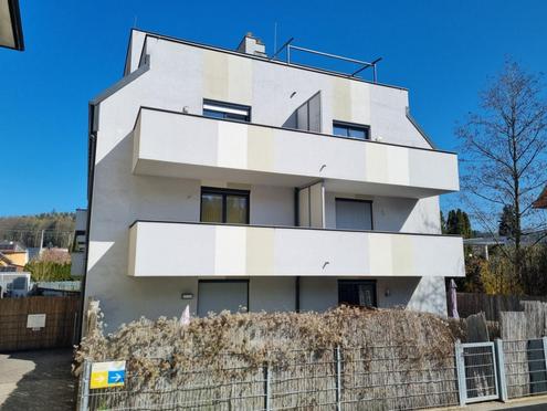 "In Kaufabwicklung!"    GEPFLEGTE NEUBAUWOHNUNG MIT BALKON IM ZENTRUM