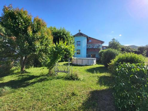 GERUMIGES ECKREIHENHAUS MIT GROSSEM GARTEN IN IDYLLISCHER LNDLICHER LAGE