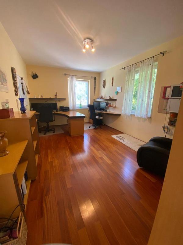 14 Arbeitszimmer 1 EG