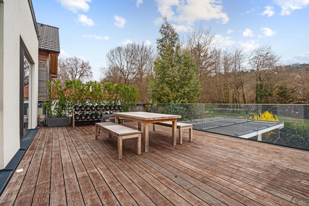 Sonnenbalkon, 1. OG