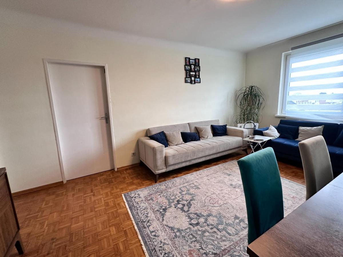 06_Wohnzimmer