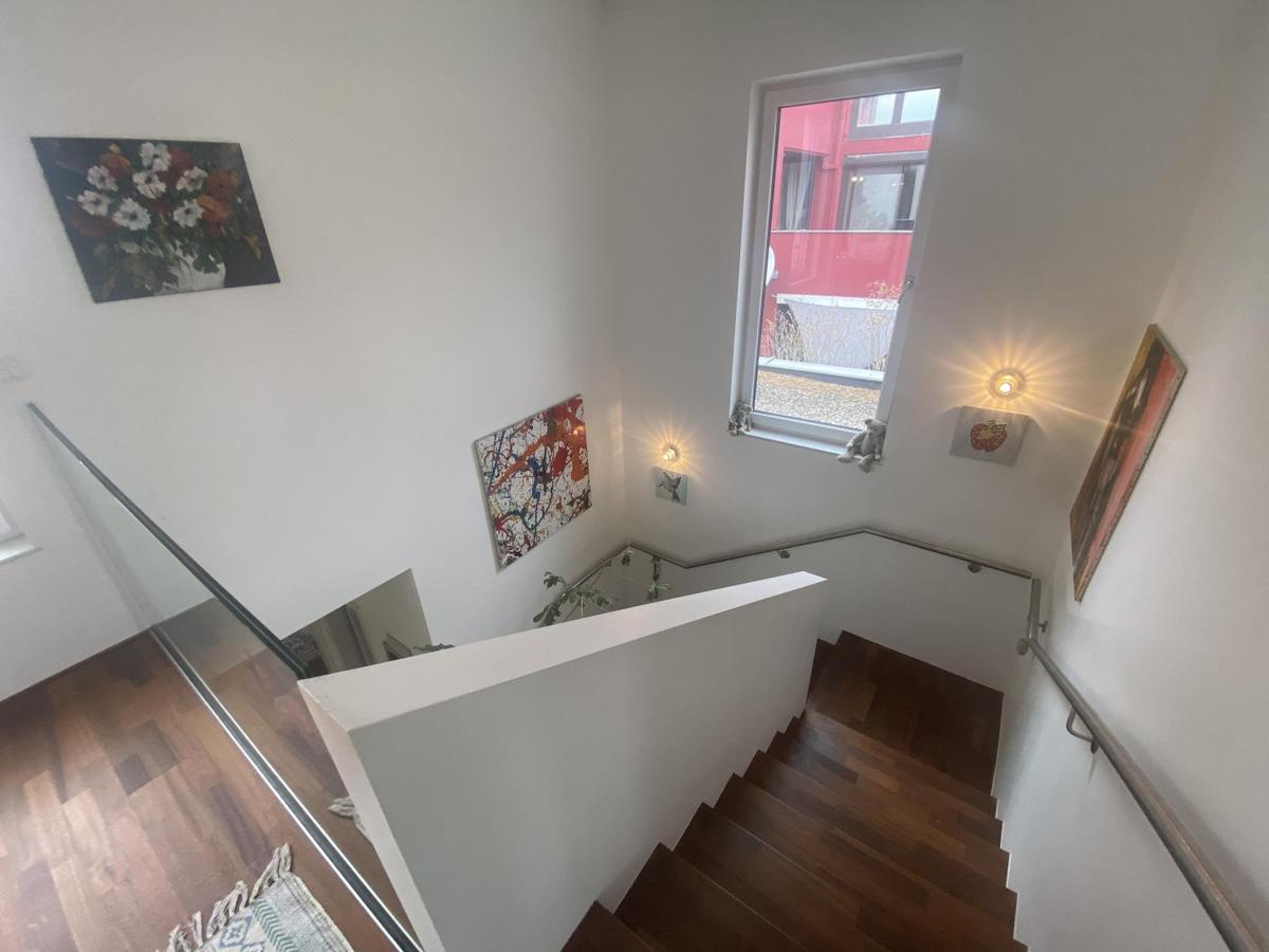 14 Stiegenhaus ins OG