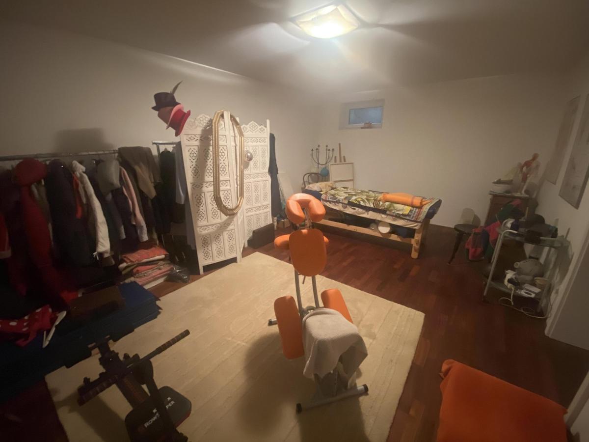 25 Fitnessraum Keller