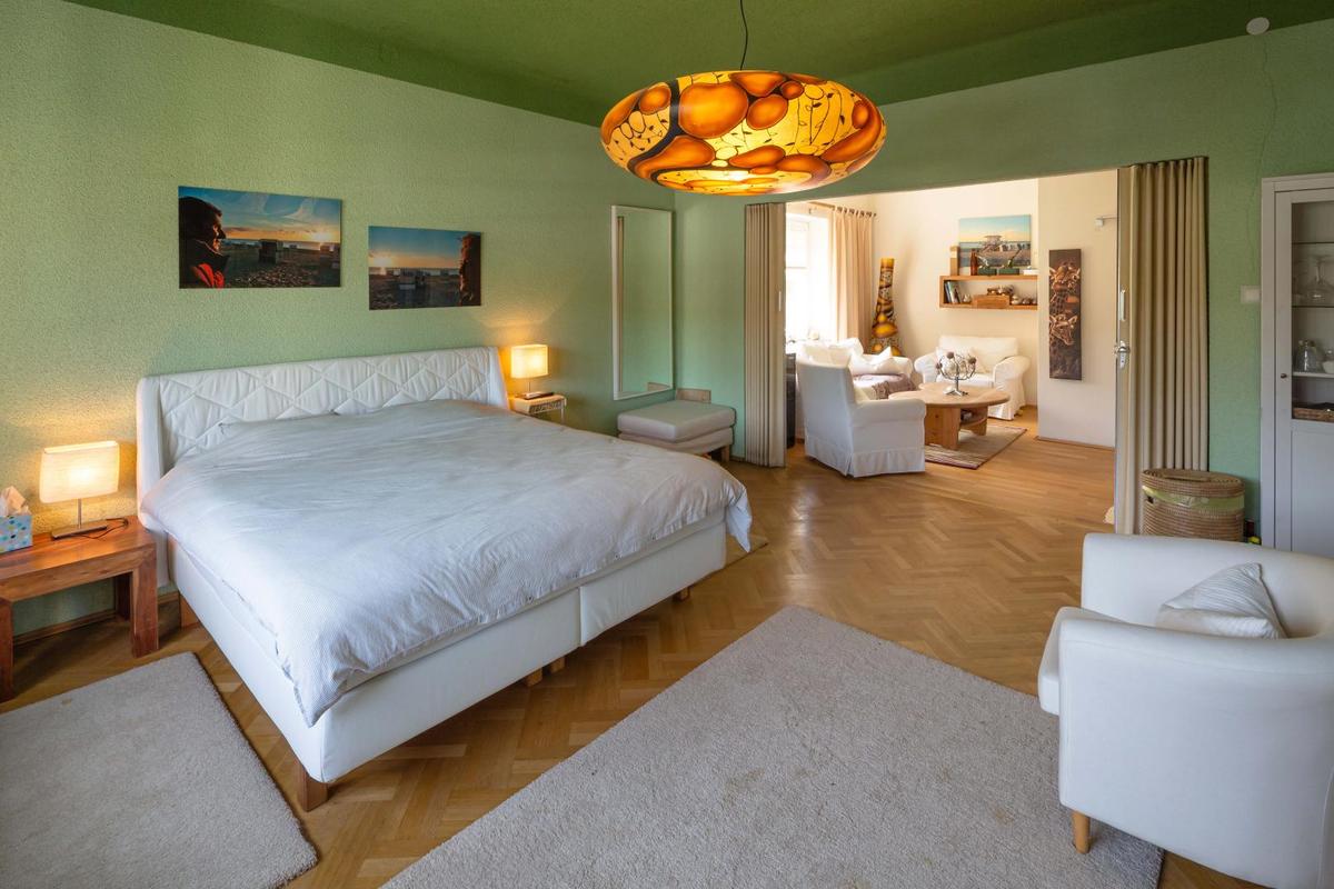 EG Schlafzimmer