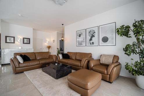 "barrierefreier Luxus-Bungalow mit Pool"