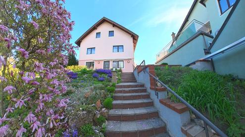 "Traumhaus für 1,2 oder 3 Generationen"