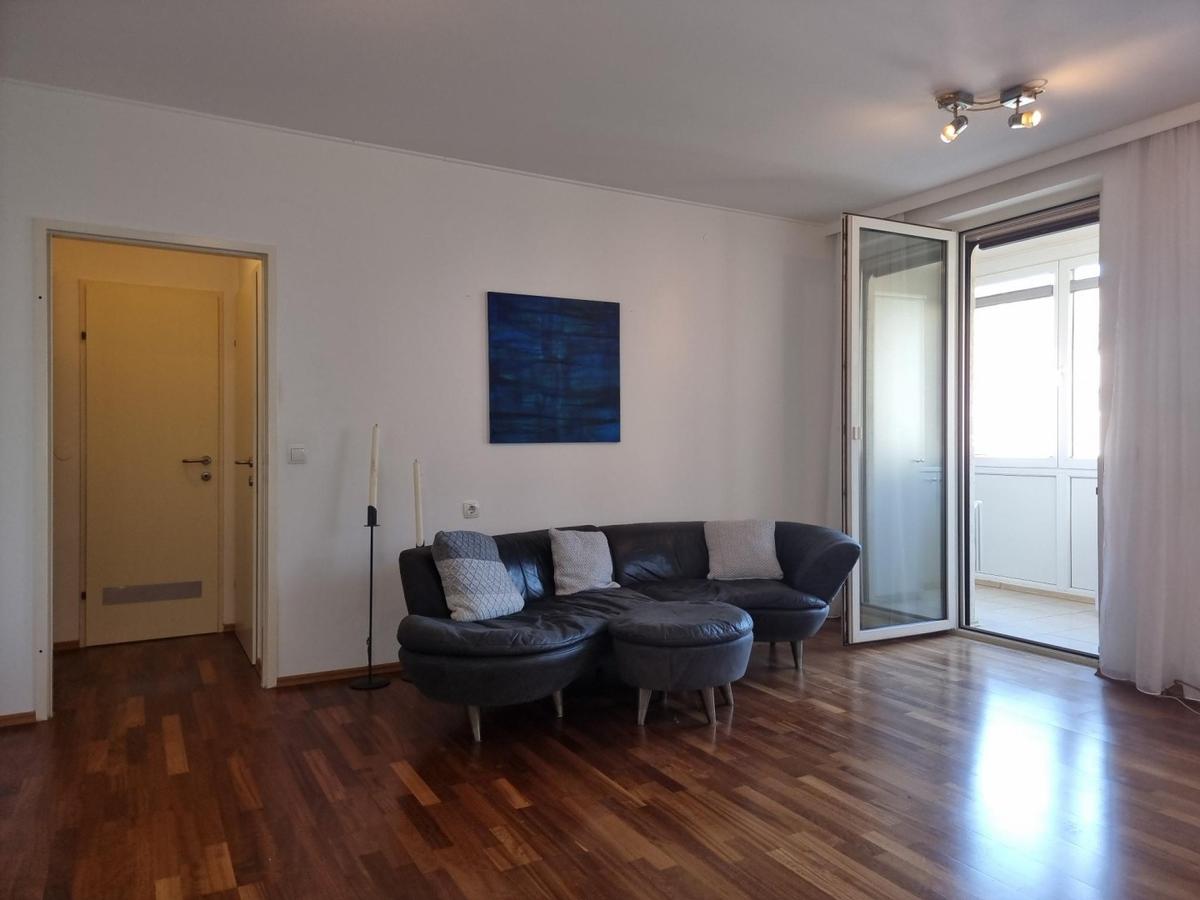 08 Wohnzimmer