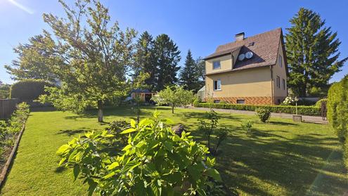"Mehr Platz zum Leben ? Haus mit XXL-Garten in Toplage"