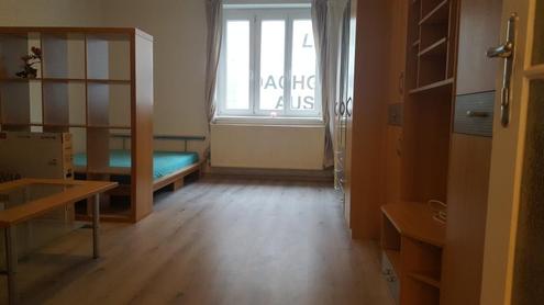 "Flat for Rent!"