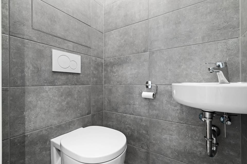 16_WC