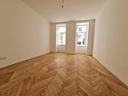 "1 Roomflat, newly renovated"