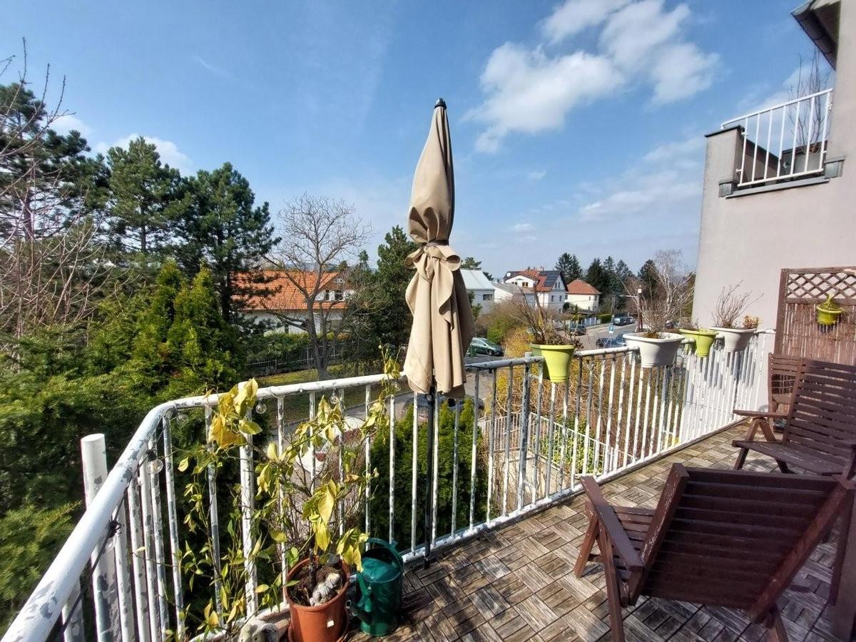 19 Balkonwohnung 1130
