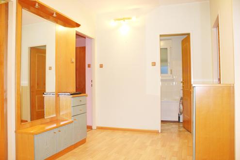 "Ideal geschnittene 3-Zimmer-Eigentumswohnung mit verglaster Loggia"