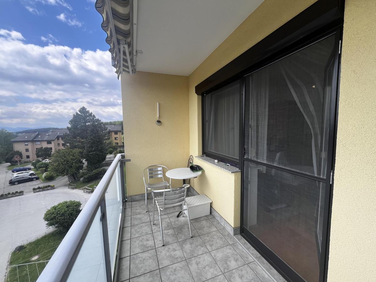 05 Balkon