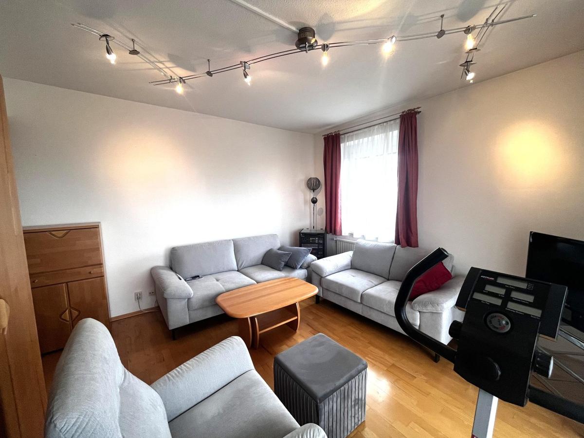 09 Wohnzimmer